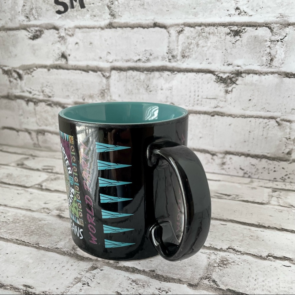 UGN New Orleans French Quarter World Party Coffee Mug - Picture 6 of 8
